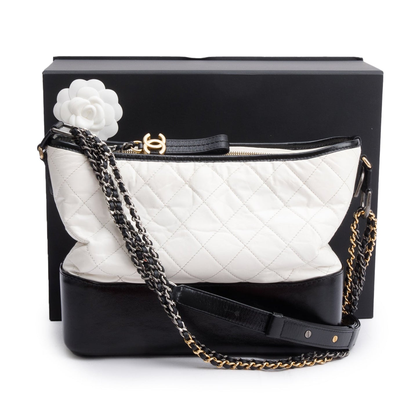 Chanel & Aged Gabrielle Hobo Leather Calfskin Black White Travel Bag Authenticity Card