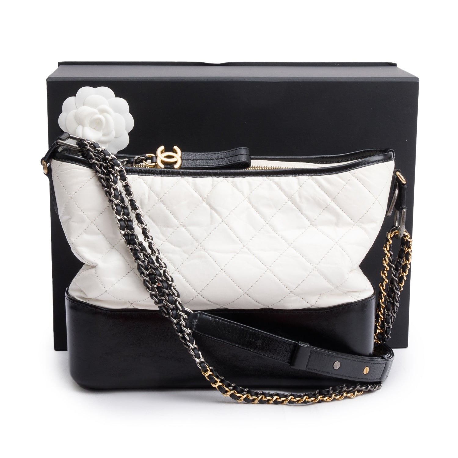 Chanel & Aged Gabrielle Hobo Leather Calfskin Black White Travel Bag Authenticity Card