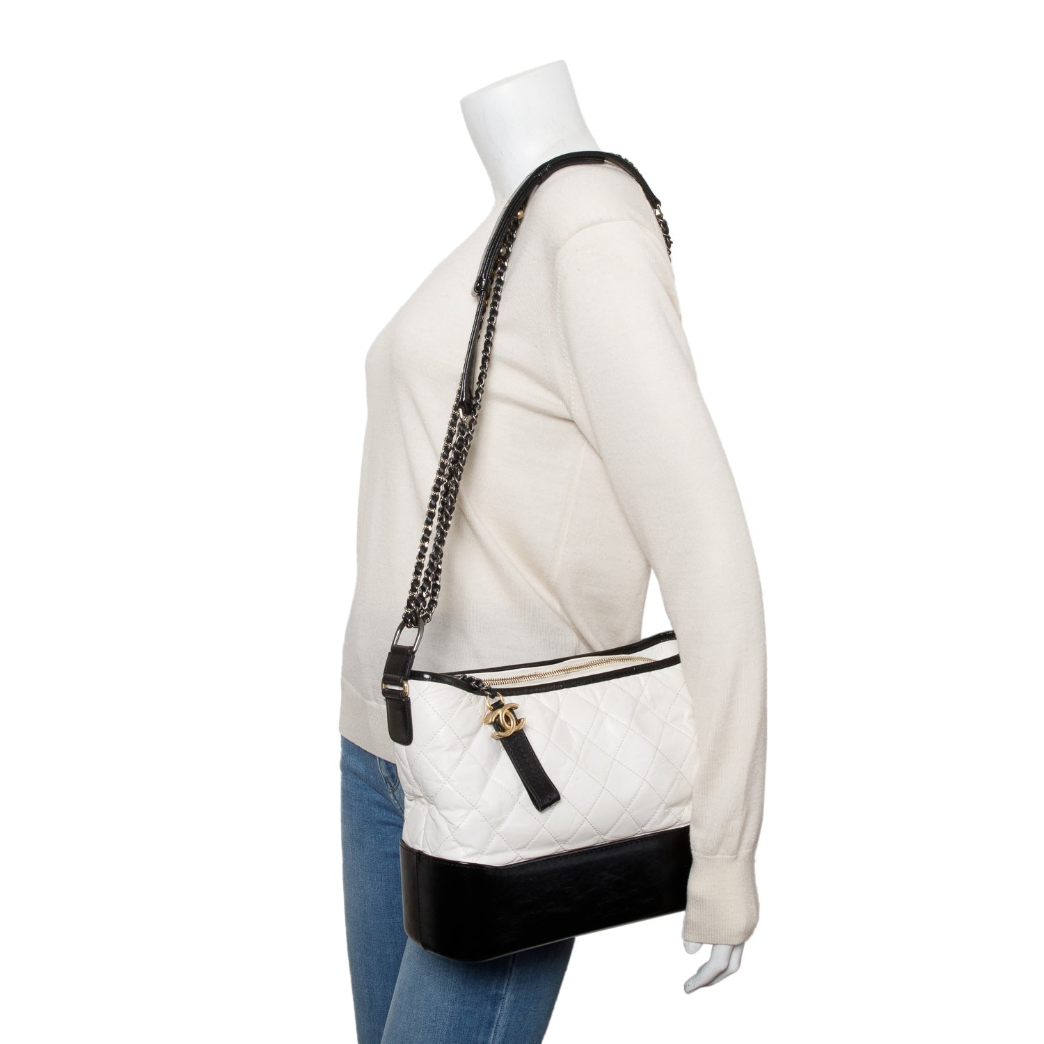 Chanel & Aged Gabrielle Hobo Leather Calfskin Black White Travel Bag Authenticity Card