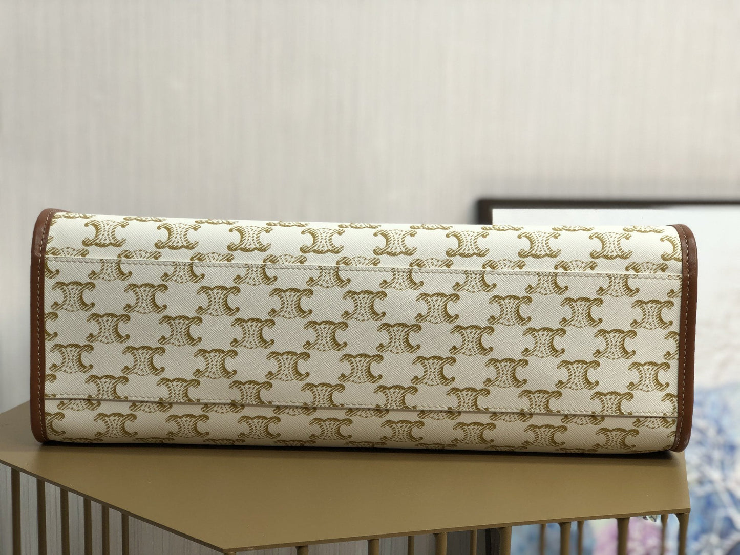 Top Quality Horizontal Cabas In Triomphe For Canvas White Travel Bag 199742Bzj01Bc 4244