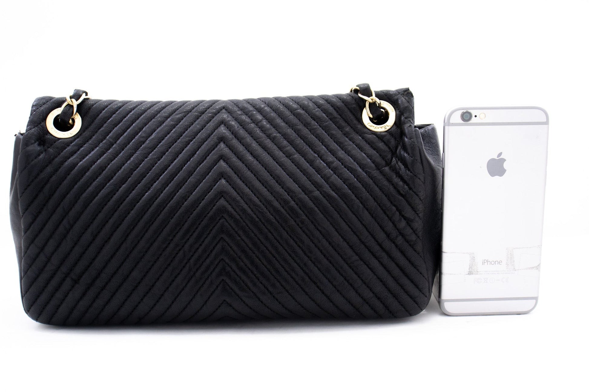 Chanel Chevron V-Stitch Leather Chain Shoulder Bag Single New Mat
