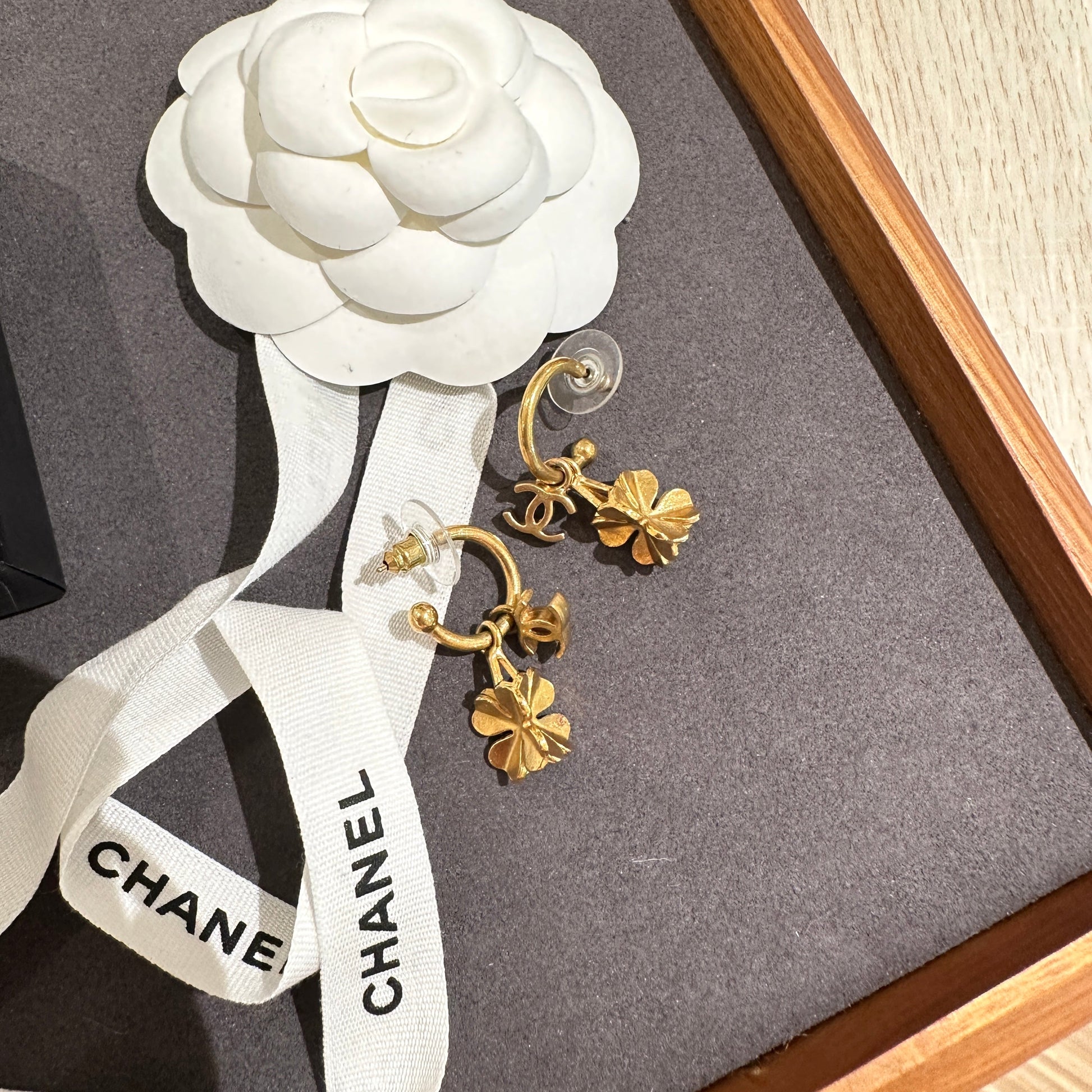 Chanel   earrings