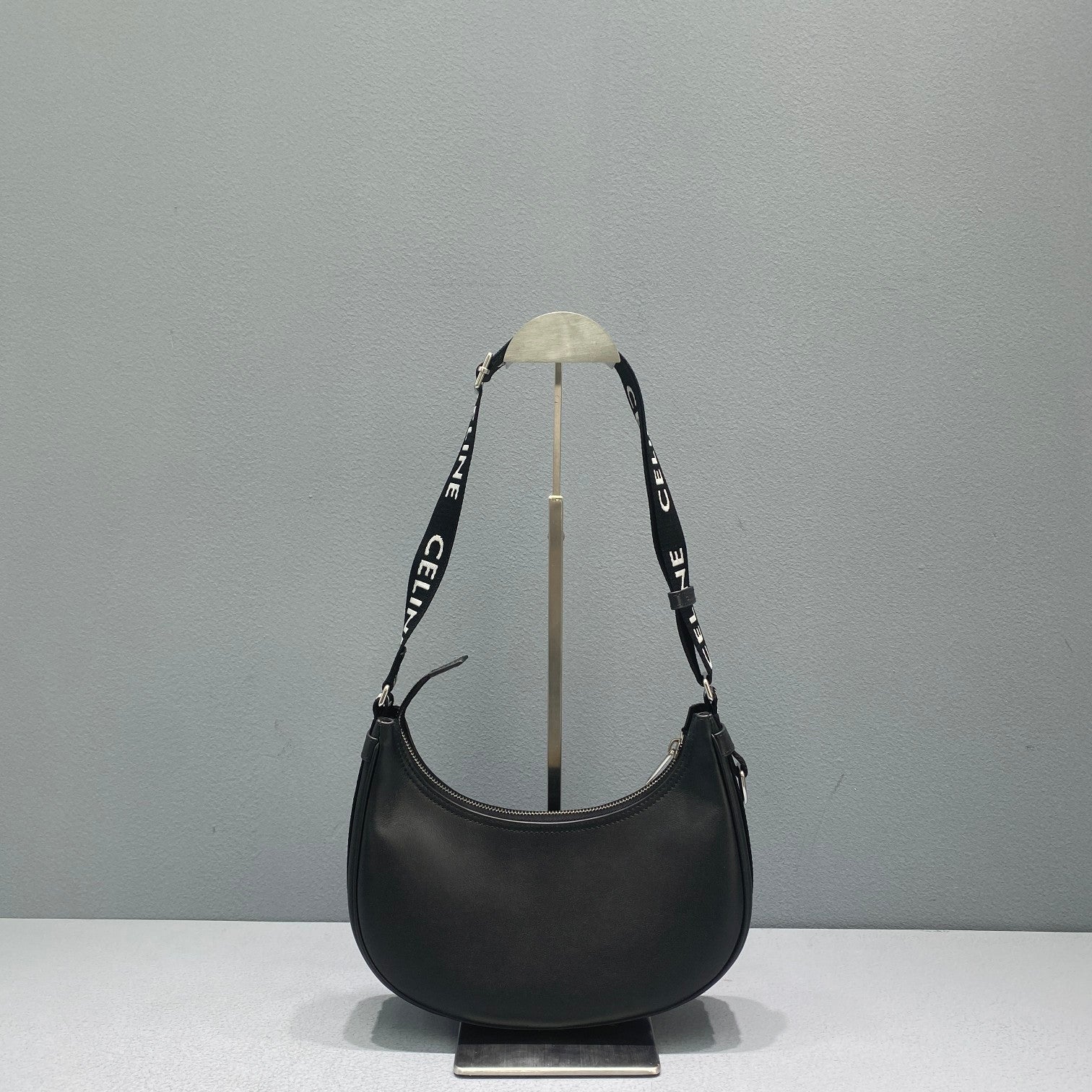 Top Quality Metop Qualityum Ava Bag With Black Travel Bag