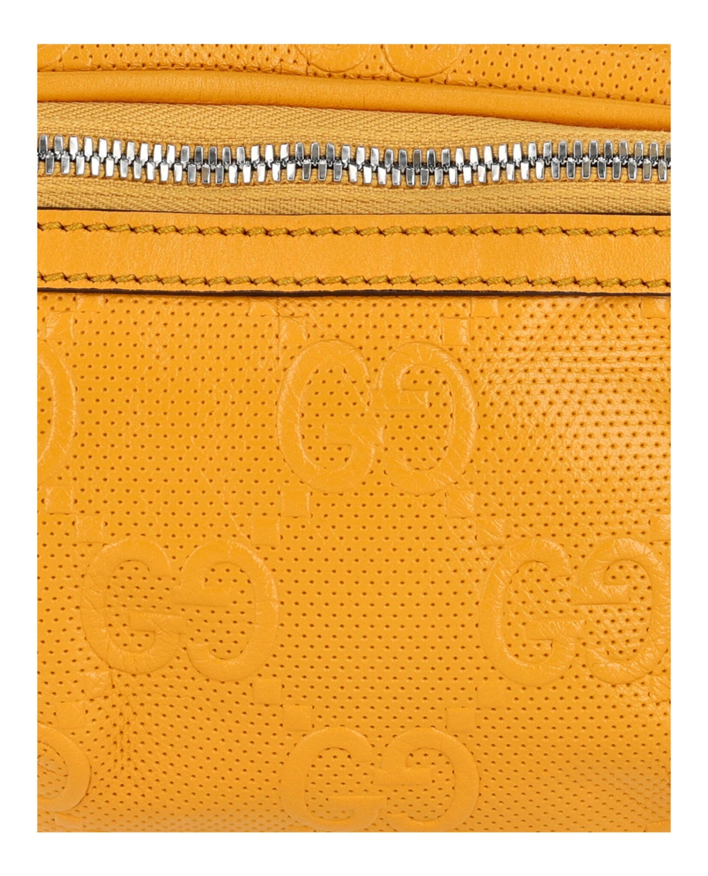 Gucci Unisex-Adult GG Embossed Belt Bag