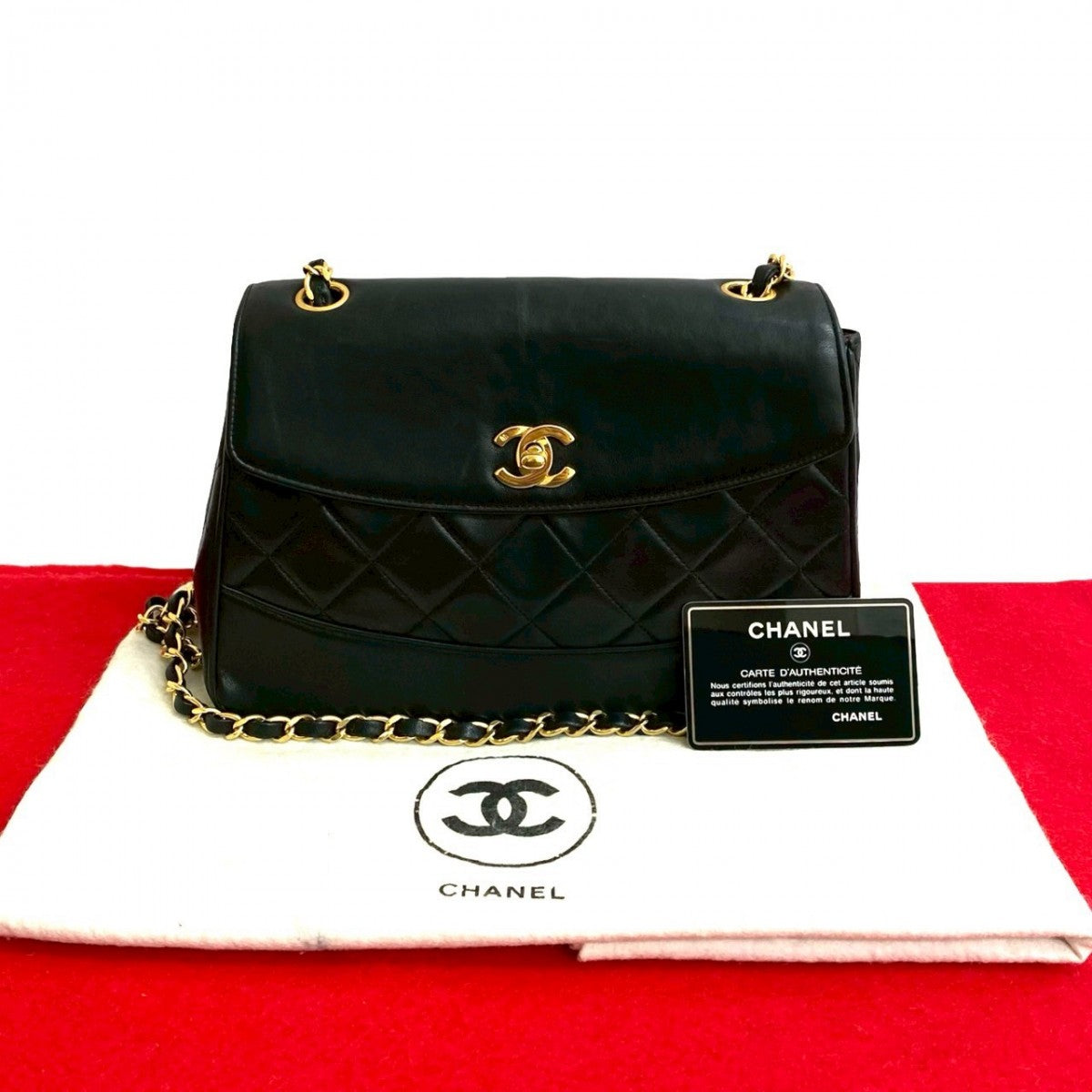 Chanel lambskin Matrasse Black Shoulder Bag 18