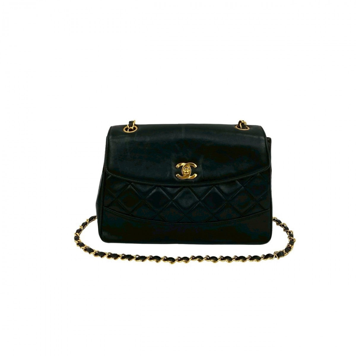 Chanel lambskin Matrasse Black Shoulder Bag 18