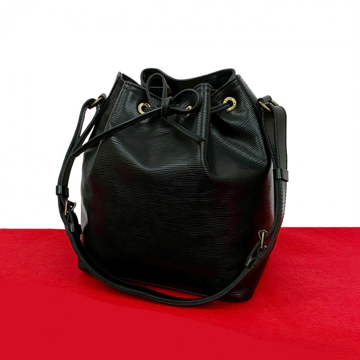 Louis Vuitton Epi Petit Noe Leather Black Shoulder Bag