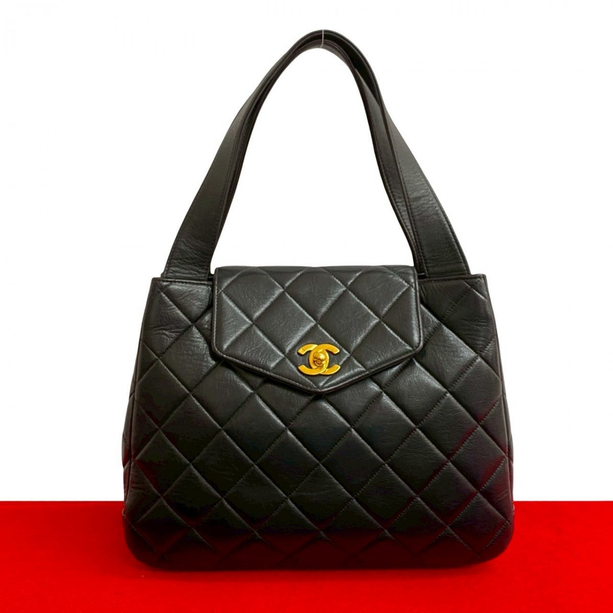 Chanel lambskin Matrasse Black Handbag 3