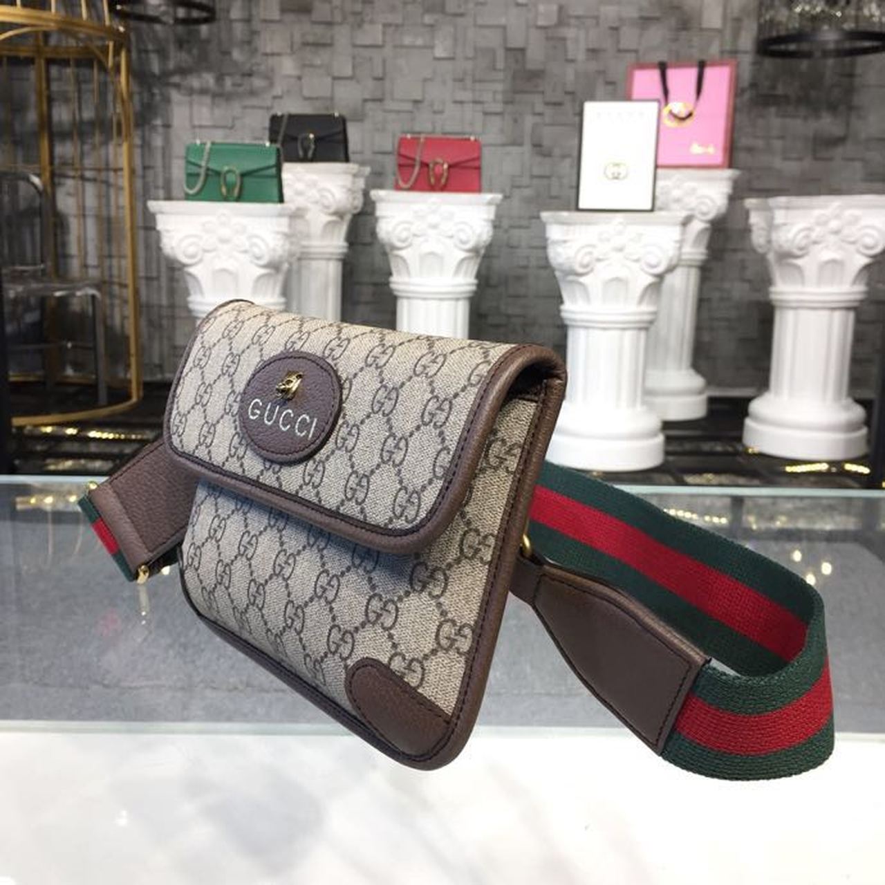 gg Neo Messenger Ebony gg Canvas Brown Beige Small Messenger Bag
