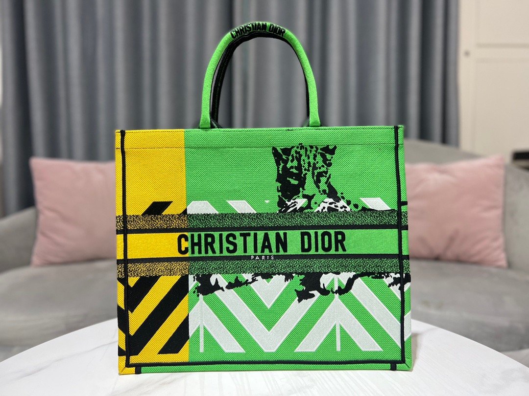 Book Cd Green Large Book Tote Bag