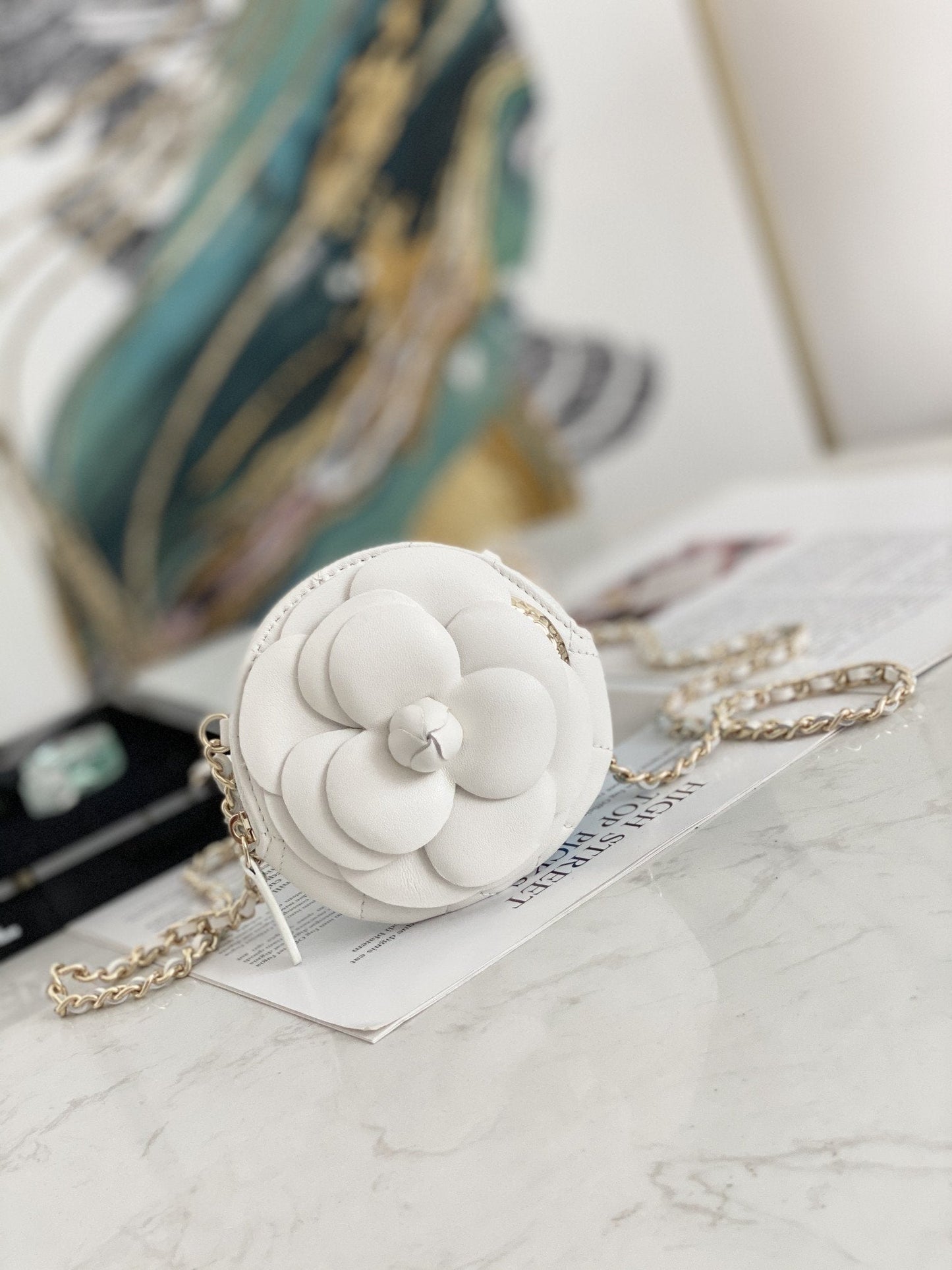 CHL Camellia 11cm 4in White Chain Clutch Bag Wombeaunoirrbeaunoirr 11Cm4In