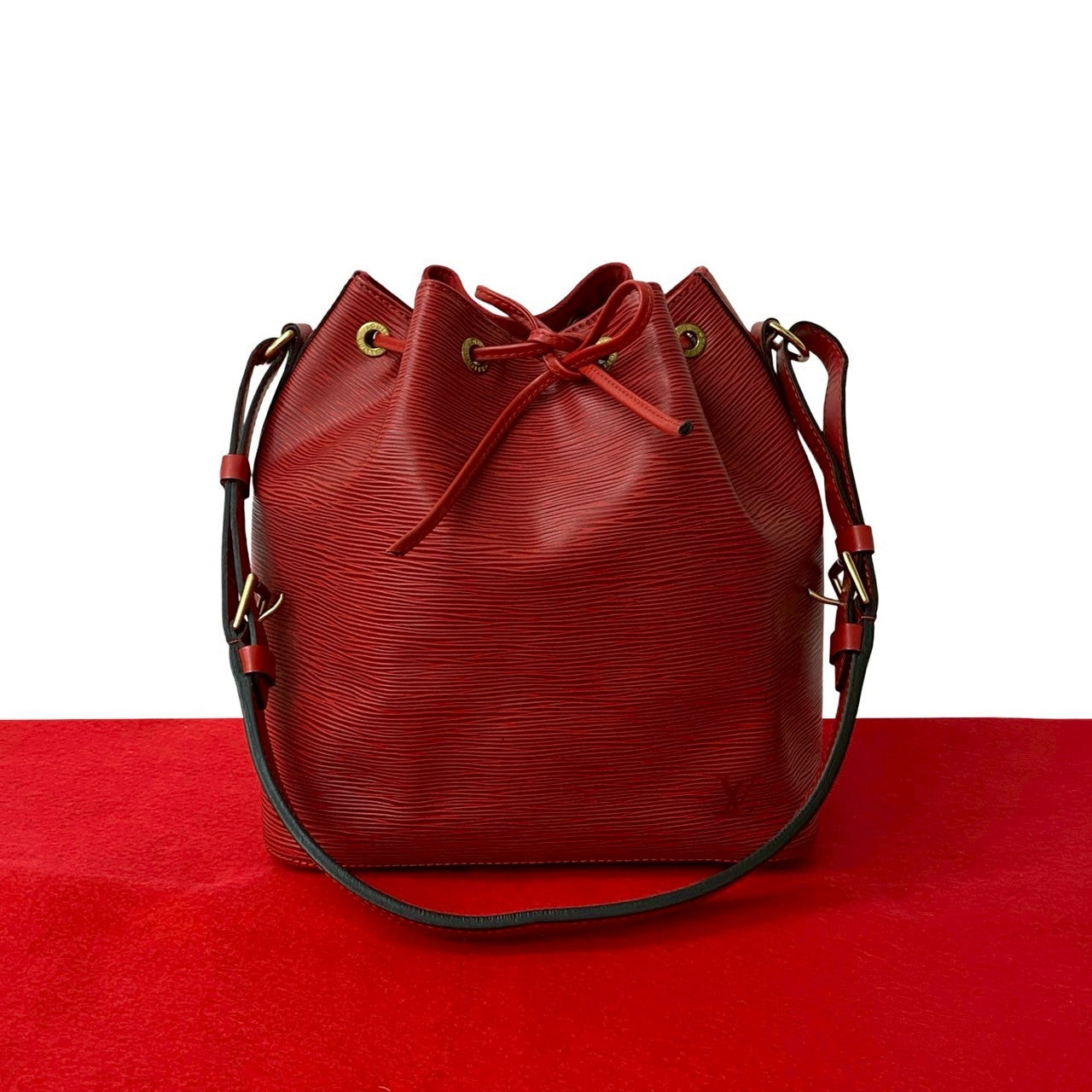 Louis Vuitton Epi Petit Noe Leather Red Shoulder Bag