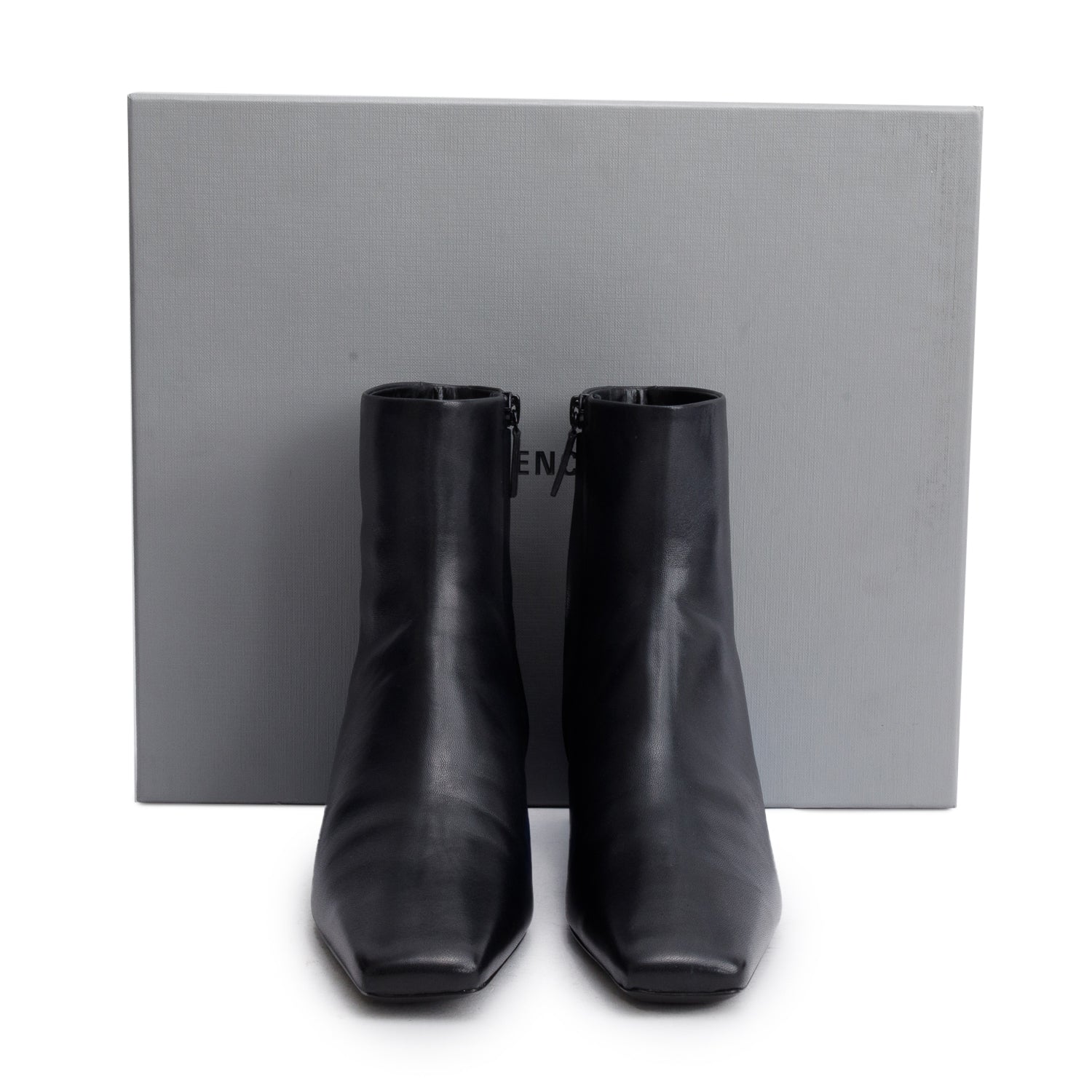 Balenciaga Shiny Sheepskin Typo Ankle Booties Size Travel Black Shoes