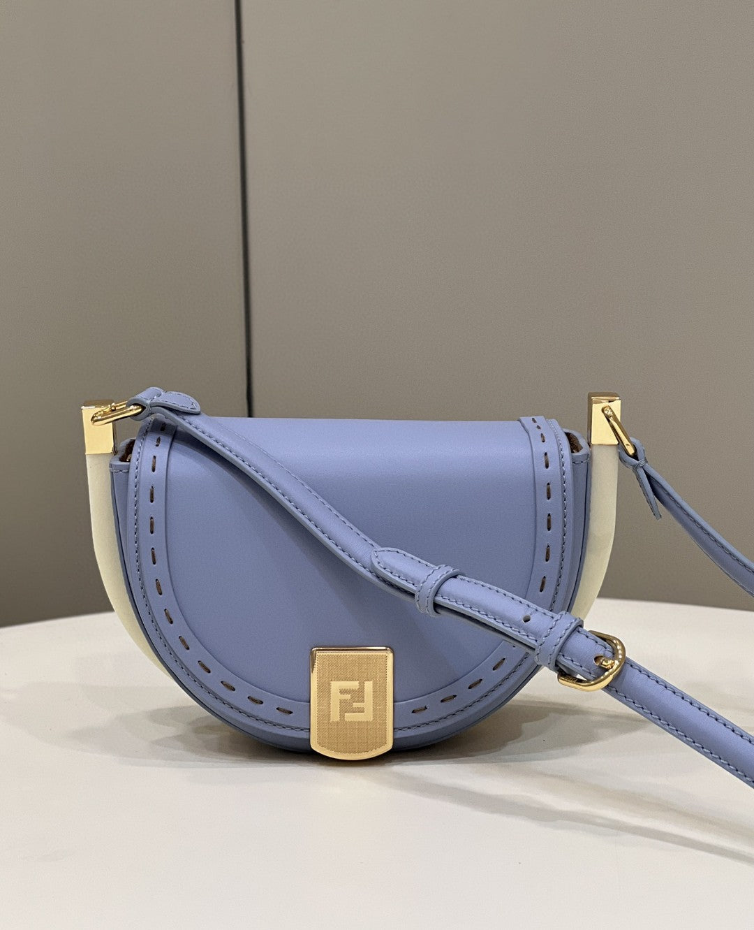 Moonlight Saddle Blue Travel Bag