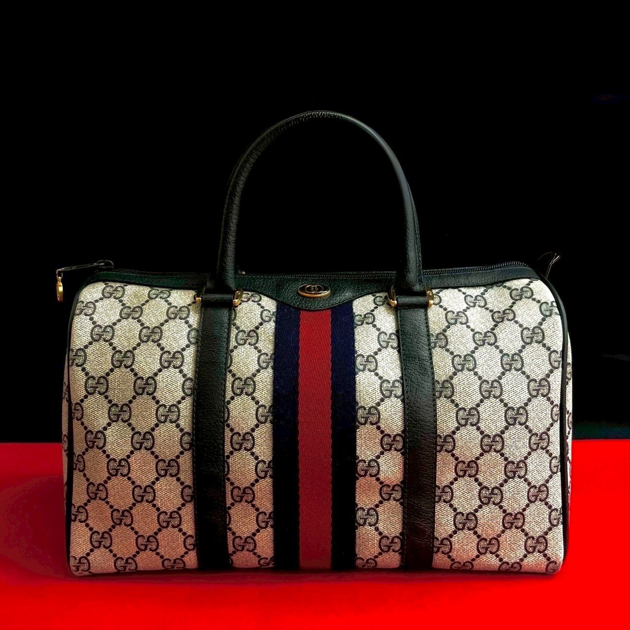 Gucci Sherry line Leather Navy Handbag 2
