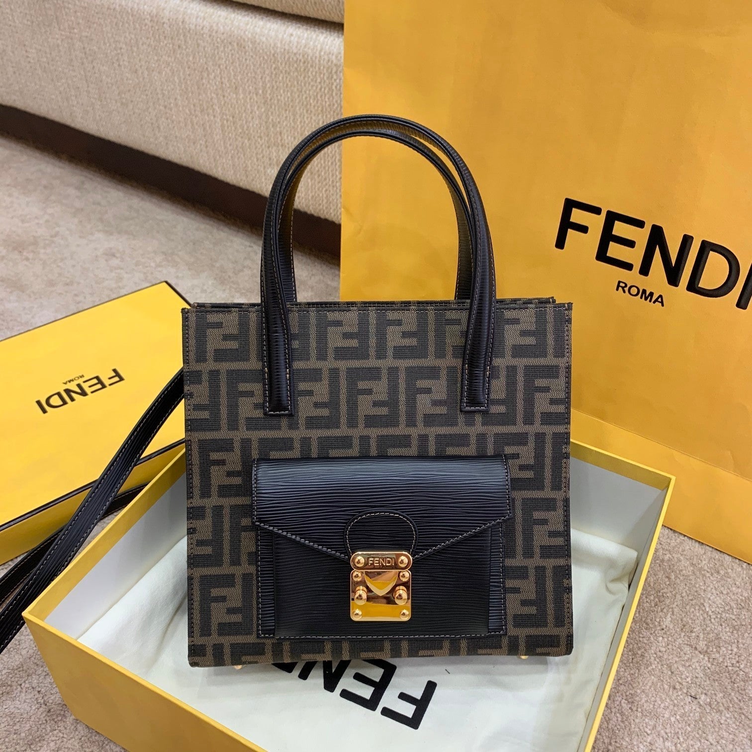 Top QualityTop Quality Handle 26cm Brown Handbag