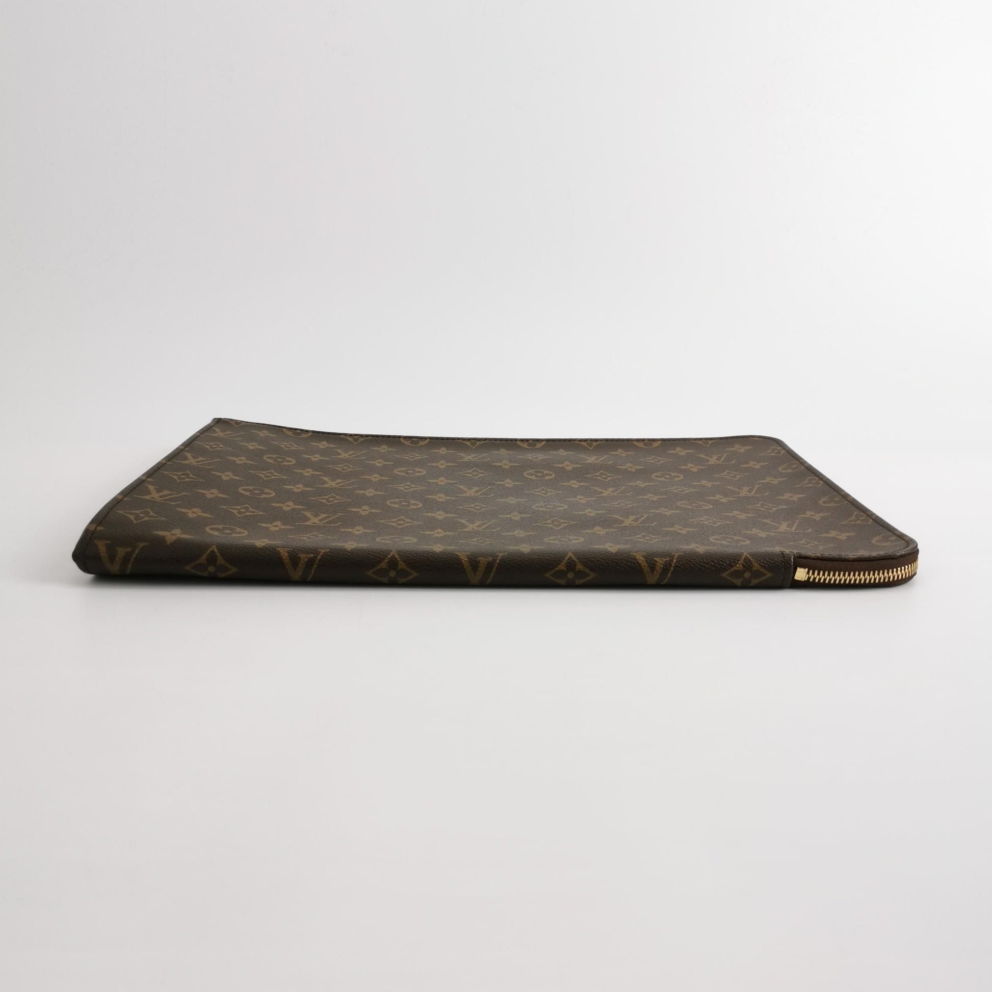 Louis Vuitton Etui Voyage Large Monogram Handbag 250502781175648