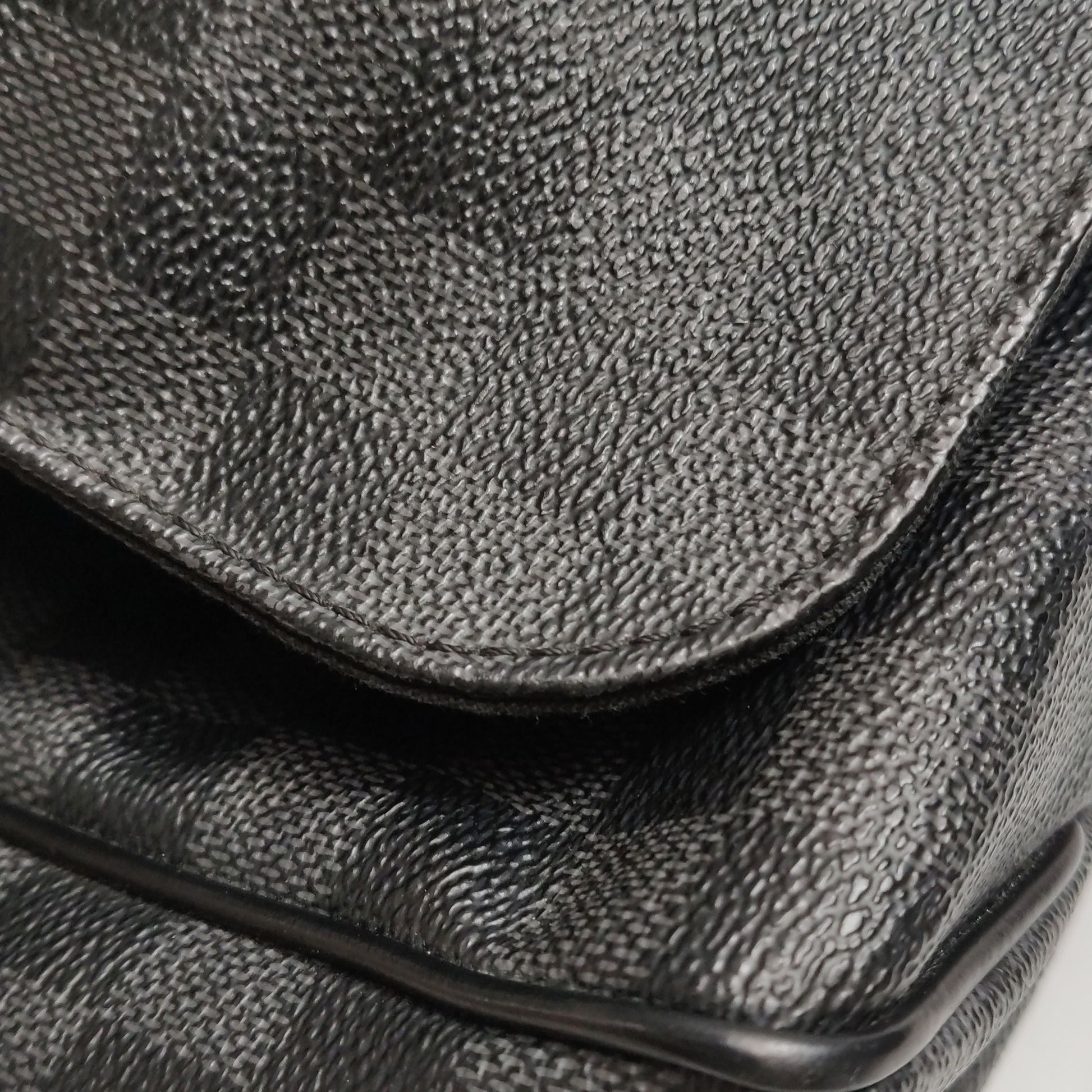 Louis Vuitton District Leather Checkered Flap Shoulder Bag 250514781191624