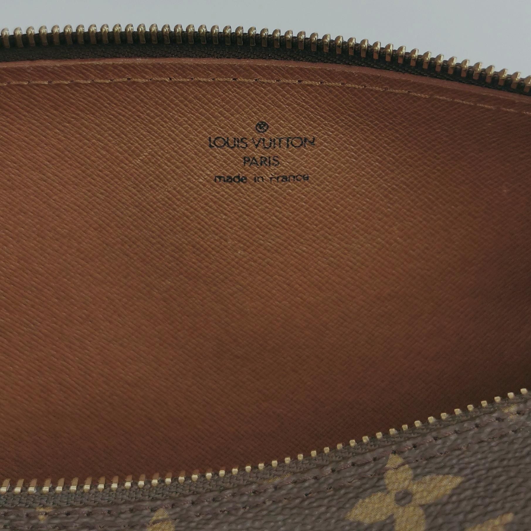 Louis Vuitton Papillon Large Monogram Canvas   Cylinder Handbag 250515781193292