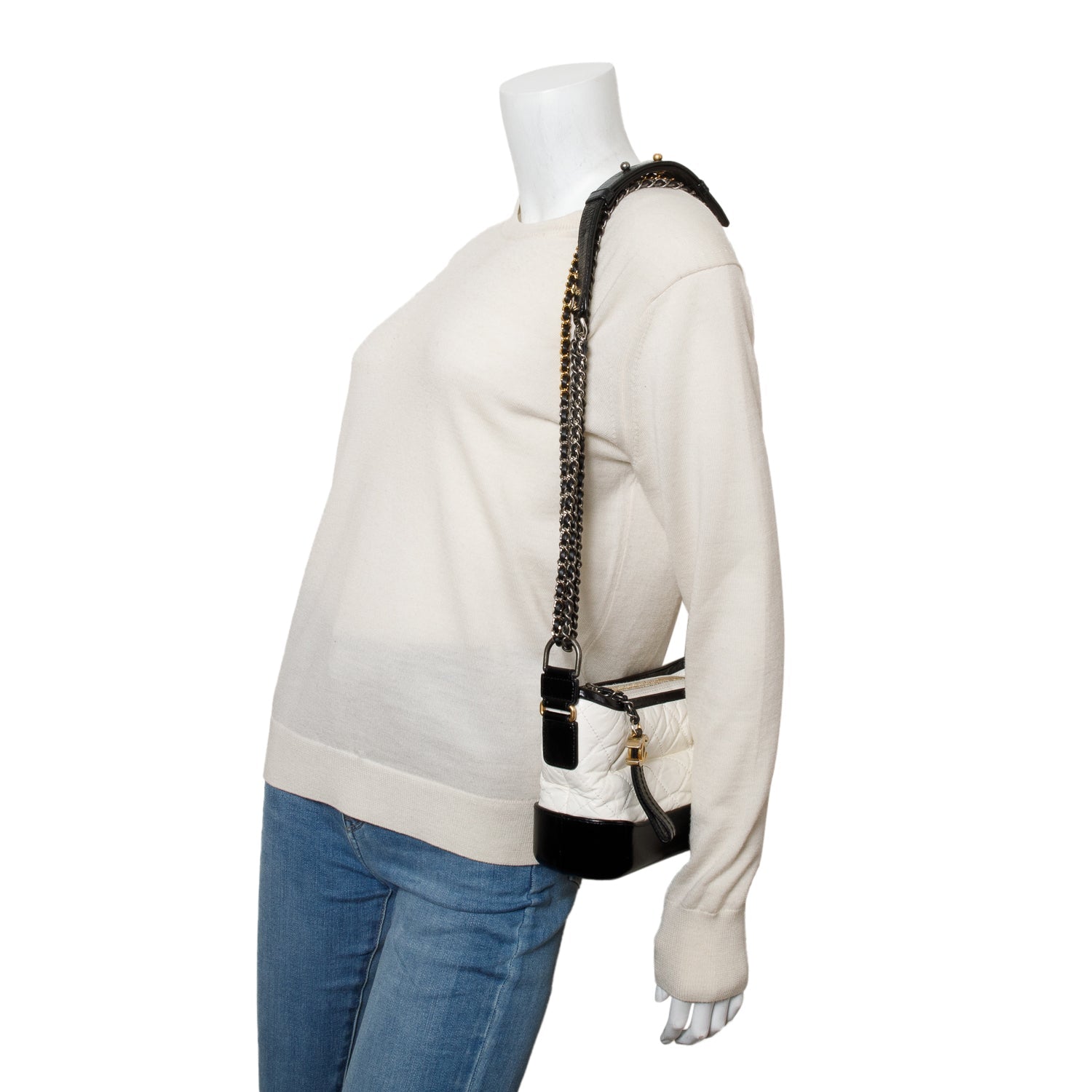 Chanel & Aged Gabrielle Hobo Leather Calfskin Black White Travel Bag 5