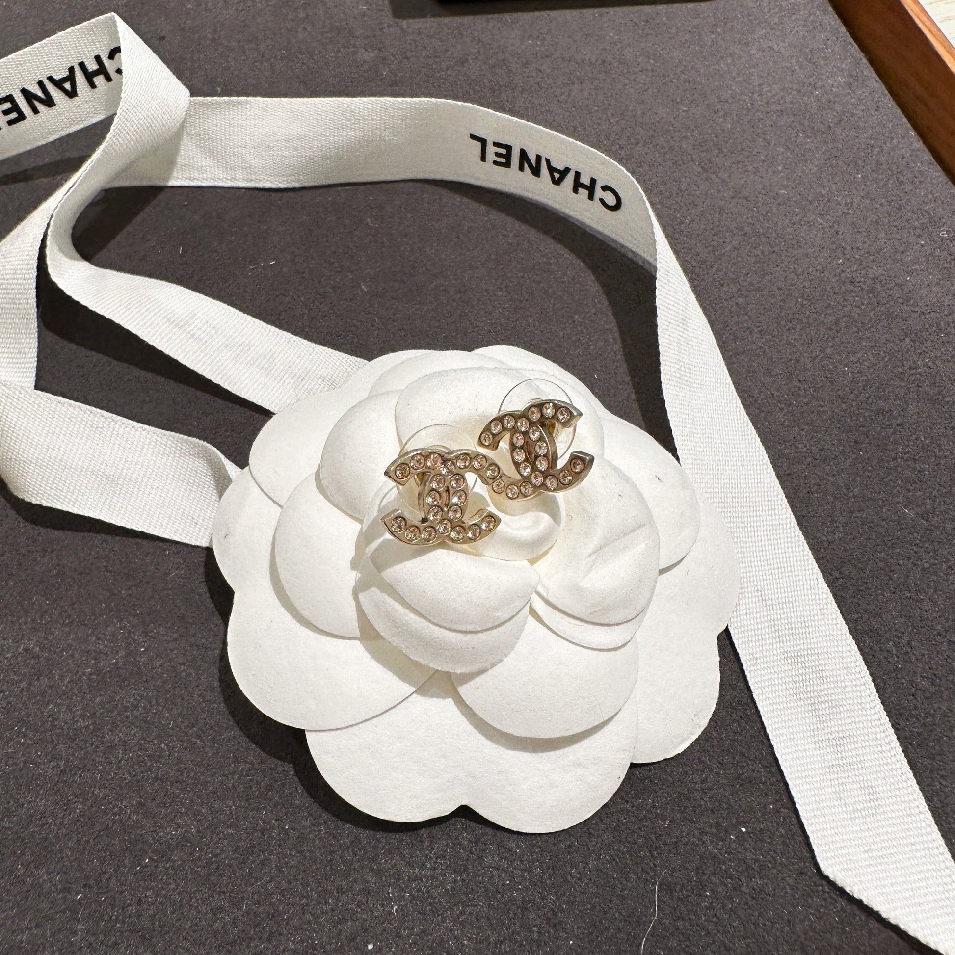 Chanel   earrings