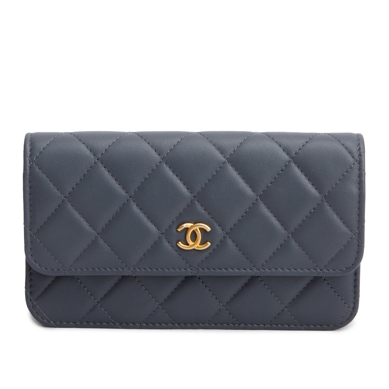 Chanel Quilted CC Pearl Crush Flap Leather Lambskin Grey Travel Bag