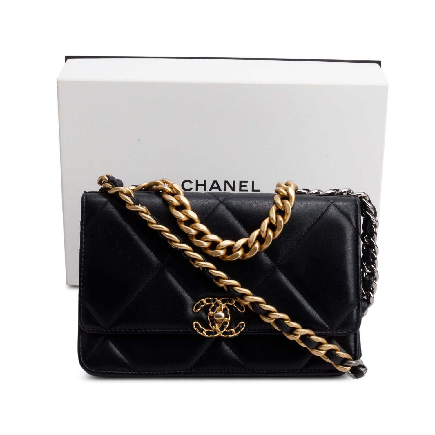 Chanel Quilted 19 On Leather Lambskin Black Wallet Case