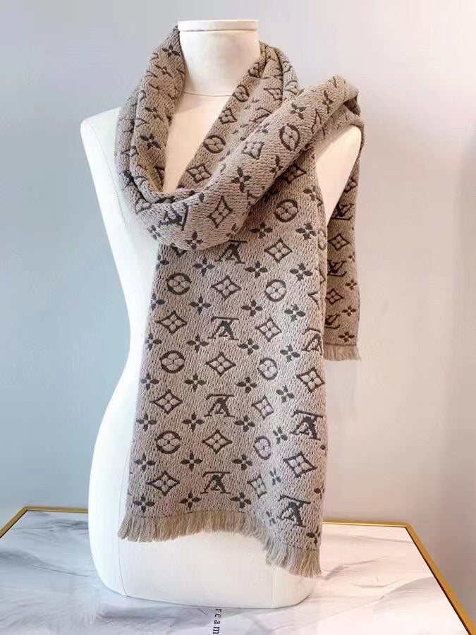 Louis Vuitton scarf