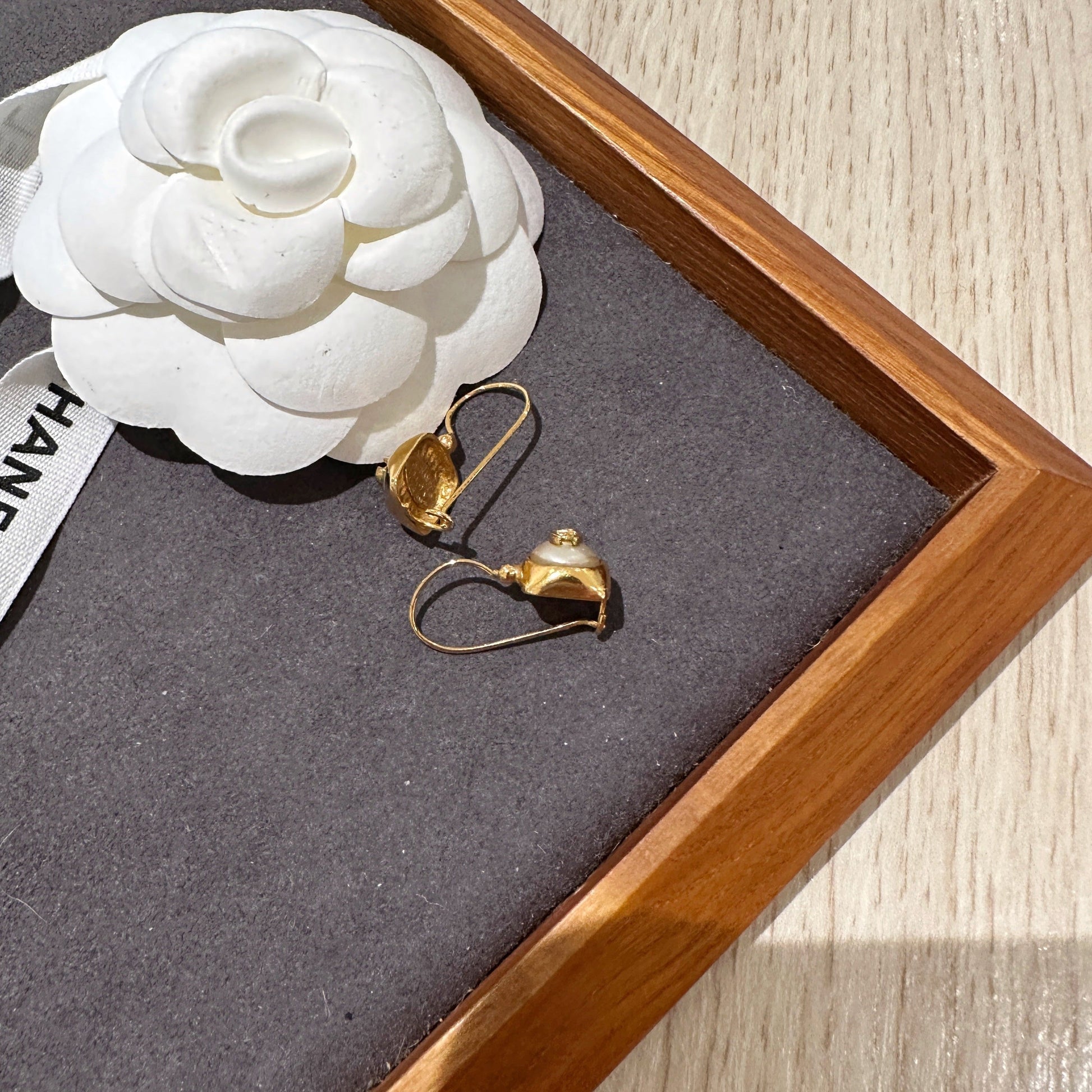 Chanel   earrings