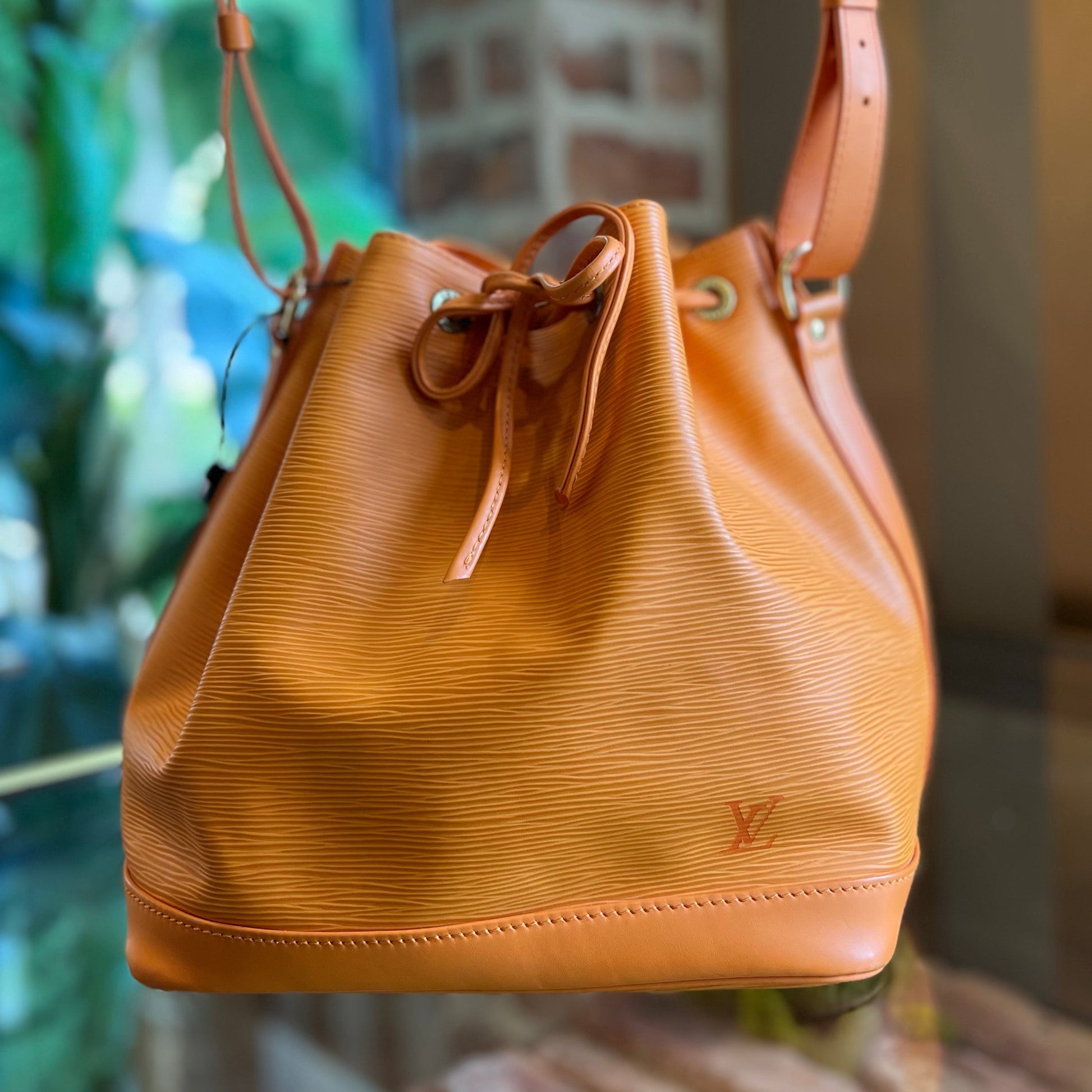 LOUIS VUITTON Petit Noe Mandarin Epi Leather   Bucket Bag