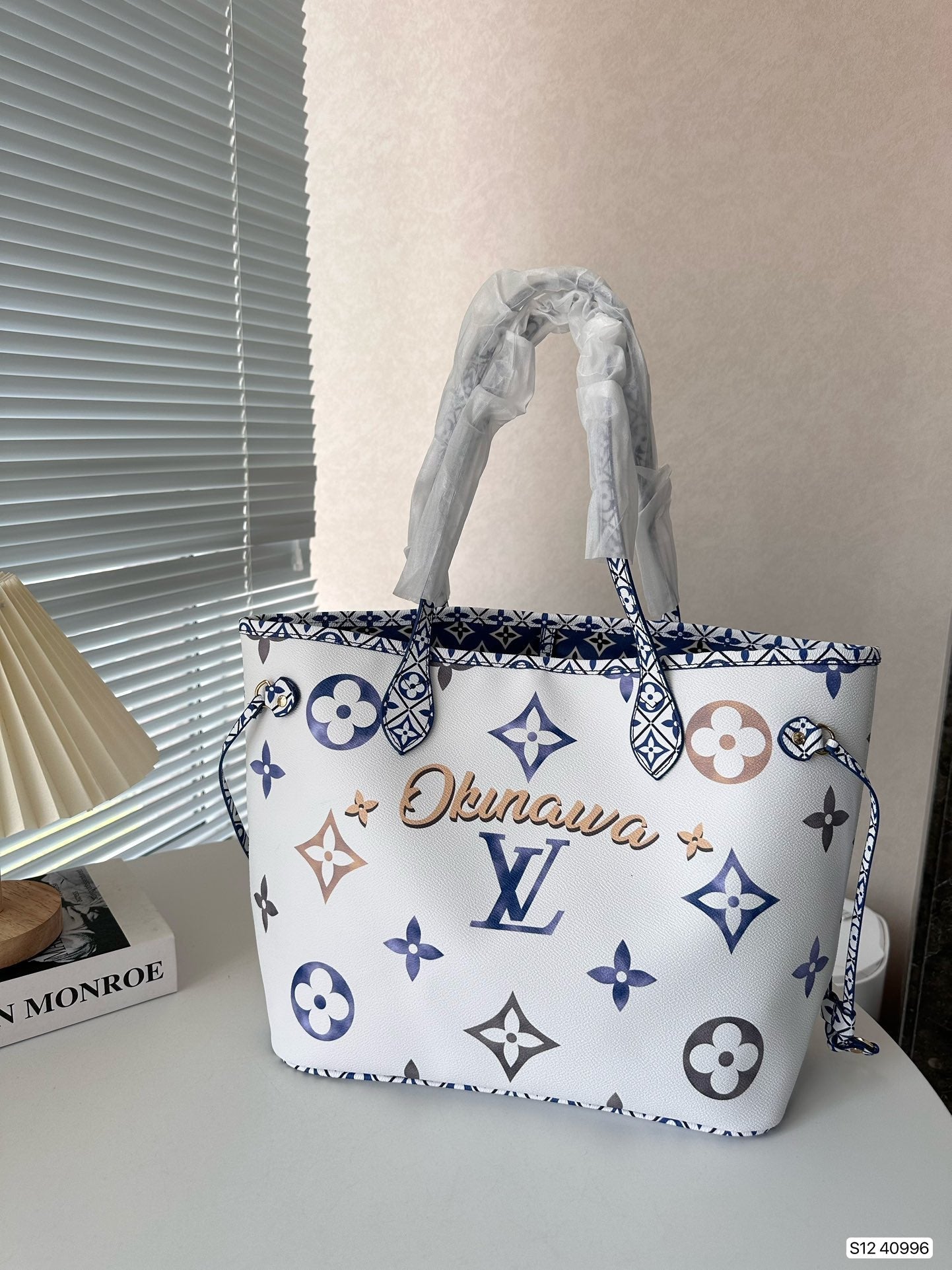 EN - Luxury LUV 842 Travel Bag