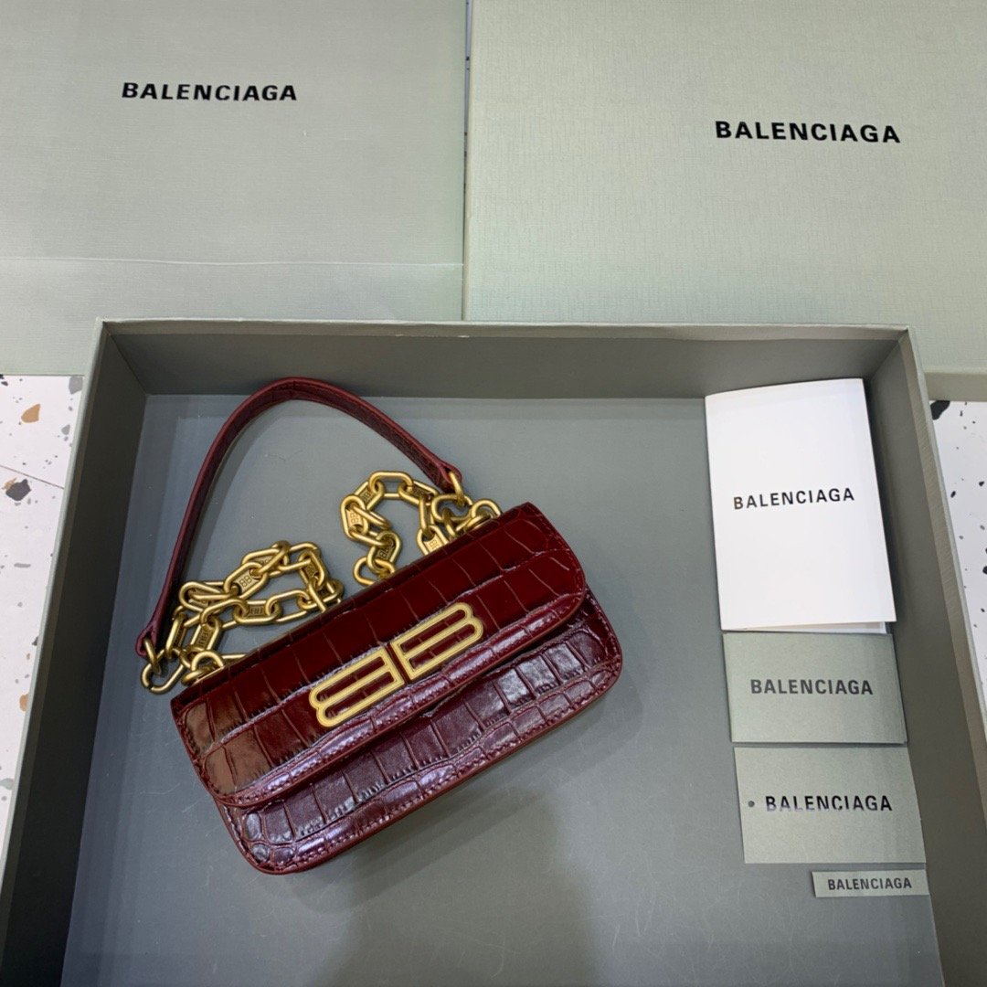 Top Quality Gossip On Shoulder Bag Dark Red Small