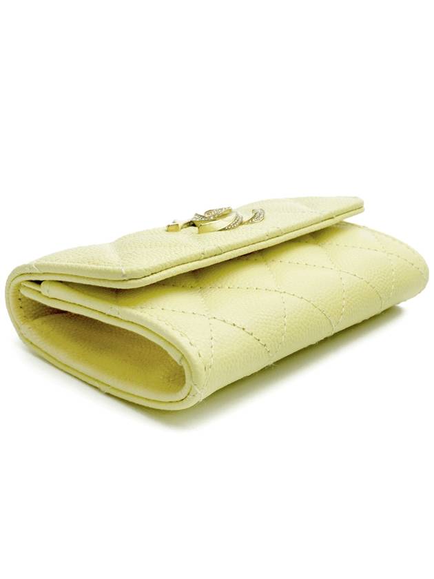 CC Logo Diamond Card Wallet Light Yellow Chanel