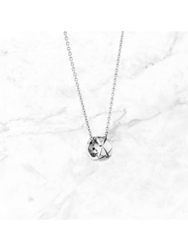 Coco Crush Quilted Motif Necklace Gold Chanel