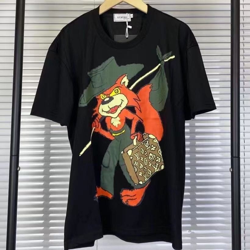 Louis Vuitton Tshirt Luxury Handbag Style 8