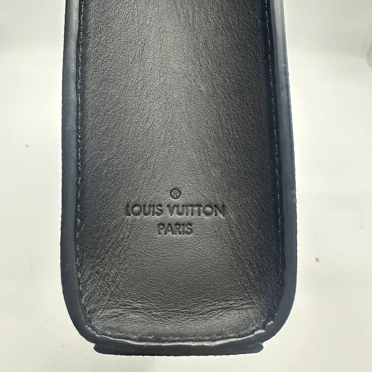 Louis Vuitton Sac Plat Cross Monogram Eclipse Fashion Accessory