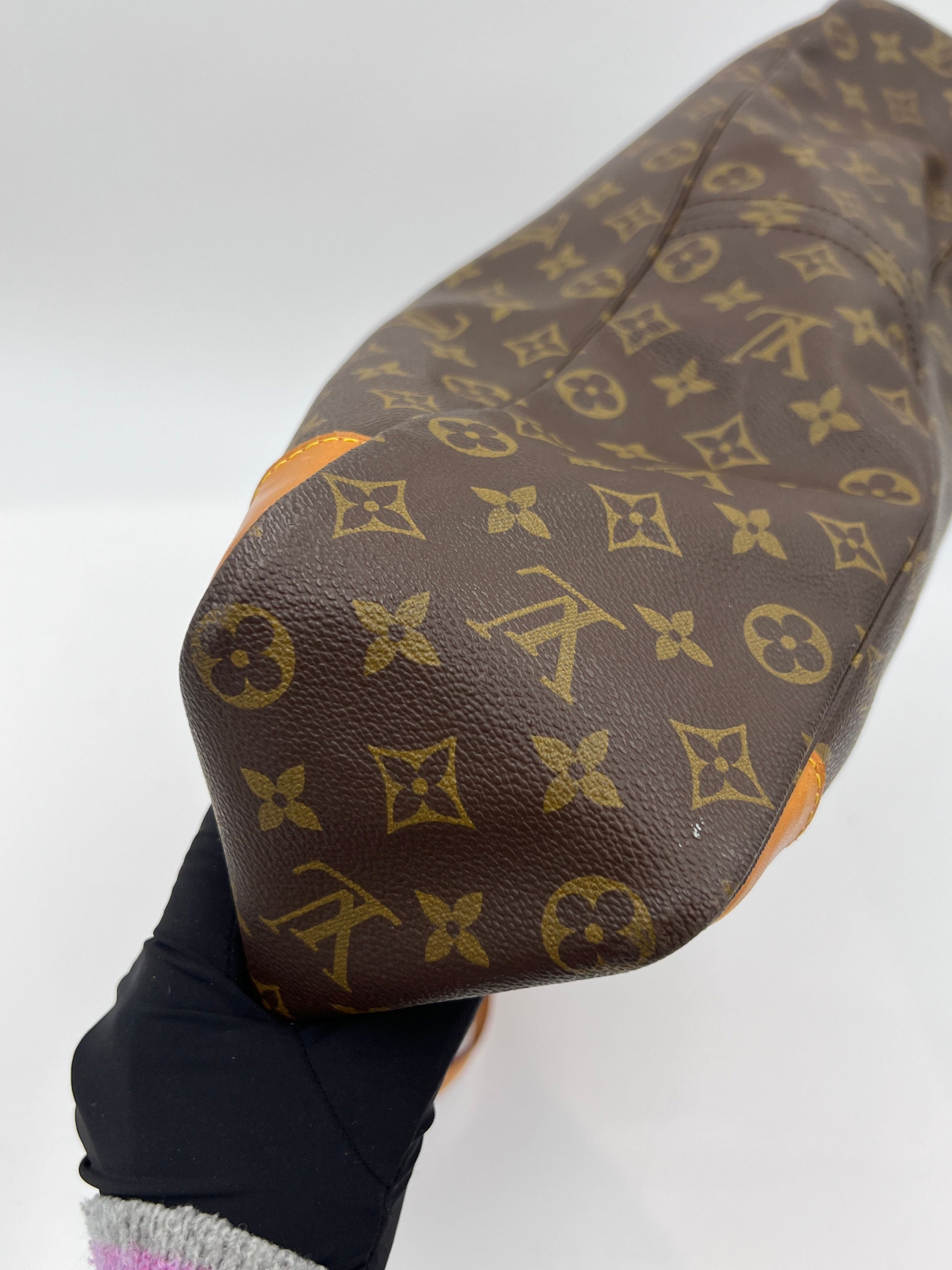 Louis Vuitton Monogram Boulogne - Brown Shoulder Bags, Handbags AG292O