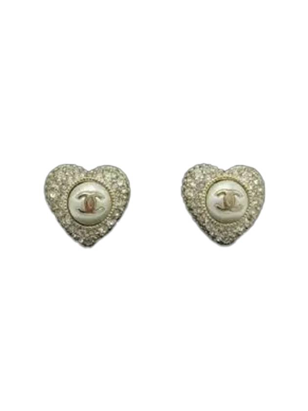 CC Heart Pearl Cubic Earrings Gold White Chanel