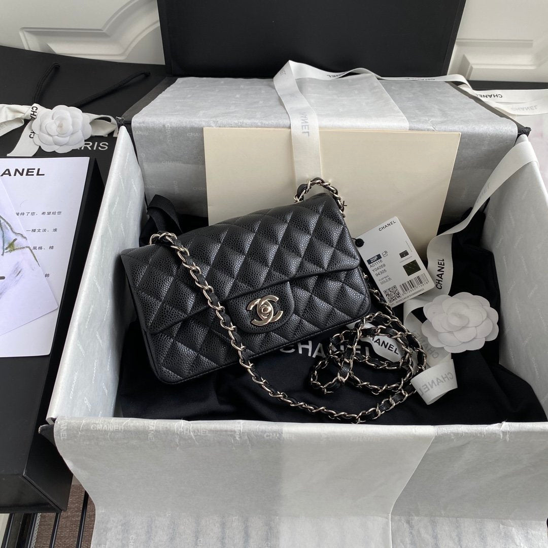 CHLMini Classic 7.9in 20cm Black Mini Bag
