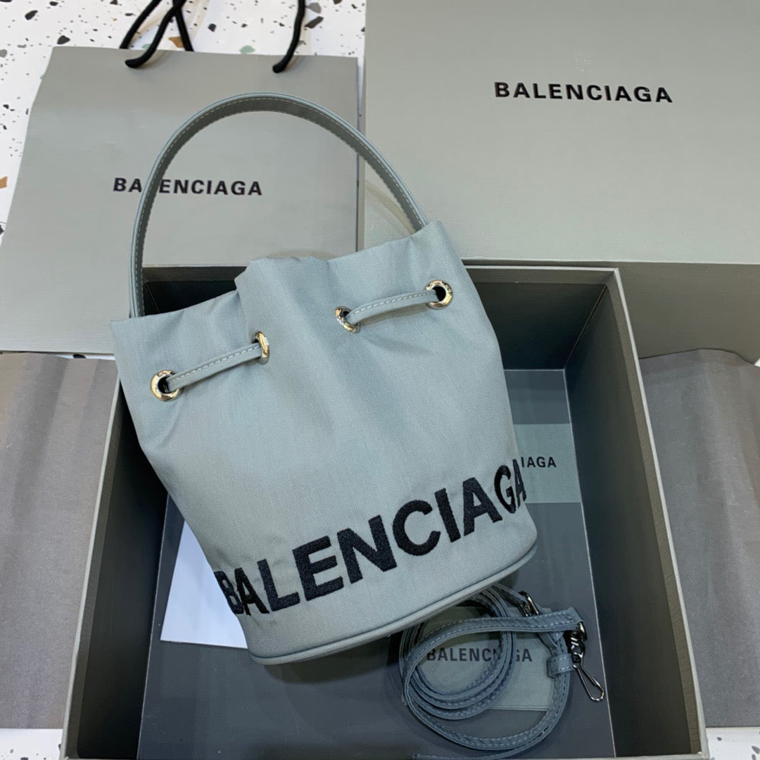 Balen Le Cagole Metop Qualityum Bag In Bucket Bucket Bag 118In30Cm 7635