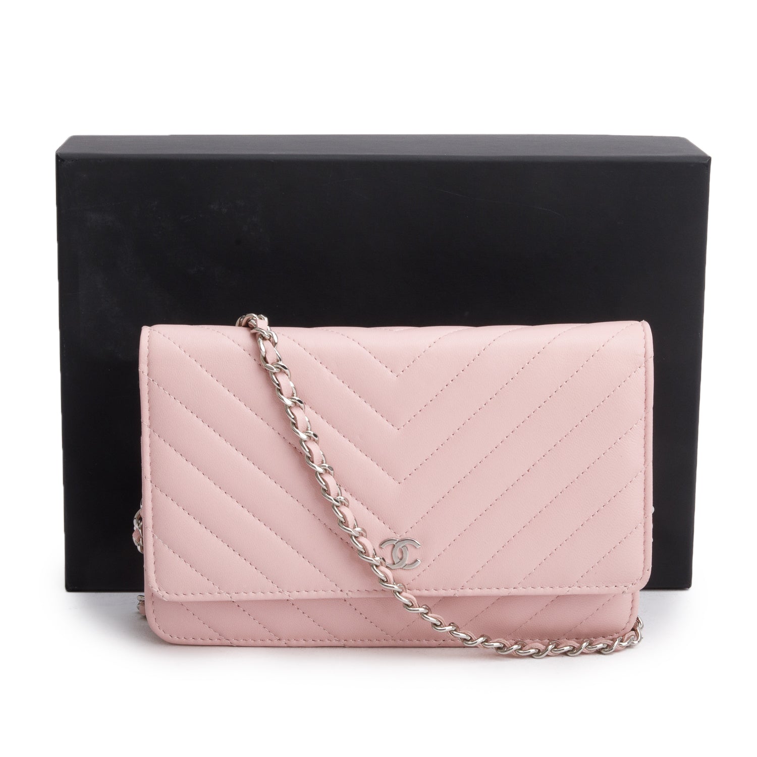 Chanel Chevron Quilted on Lambskin Pink Wallet Case