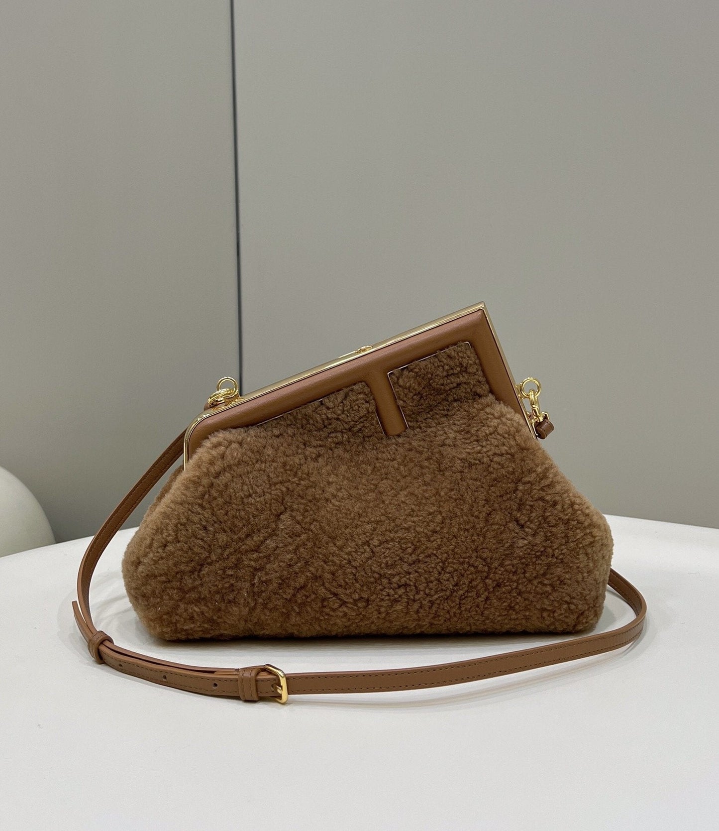 Top QualityTop Quality Top QualityTop Brown Small Handbag 3