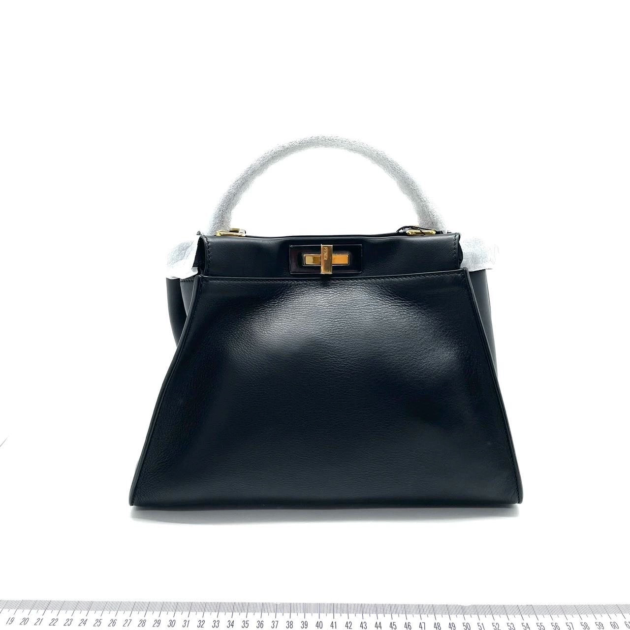 Fendi Peekaboo Never Worn Handbag Leather Black Medium Travel Bag