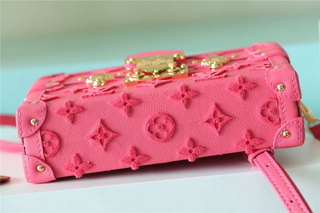 Top Quality Petite Malle Tufted Fluo For Pink Crossbody Bag