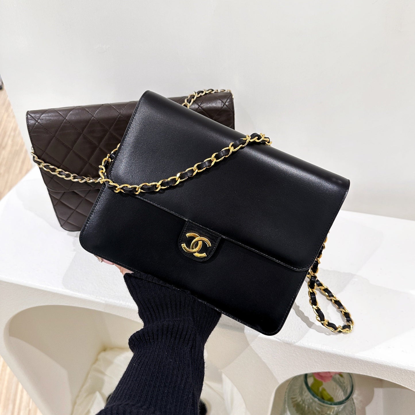 Chanel   box chain bag