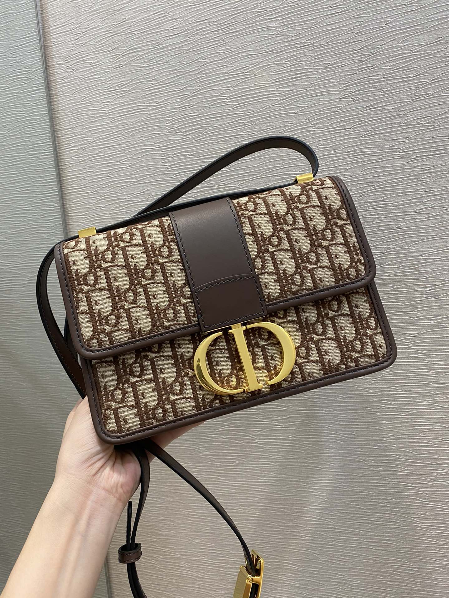 Montaigne Cd Brown Travel Bag