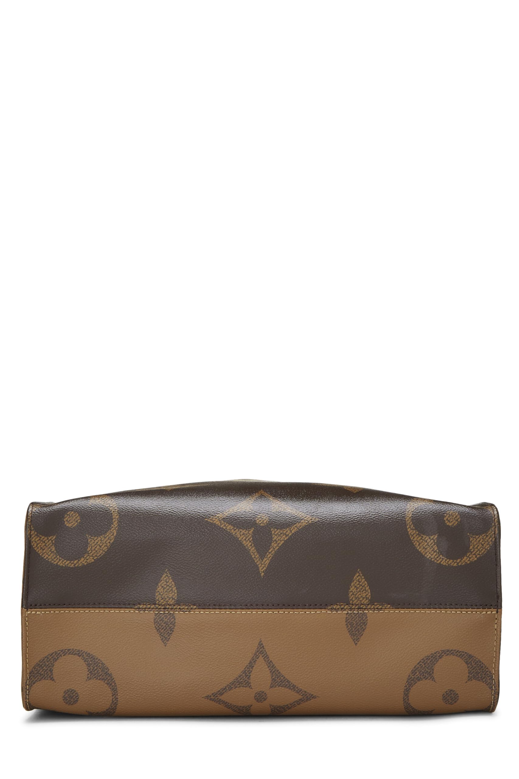 Louis Vuitton,  Brown Giant Monogram On The Go MM, Brown