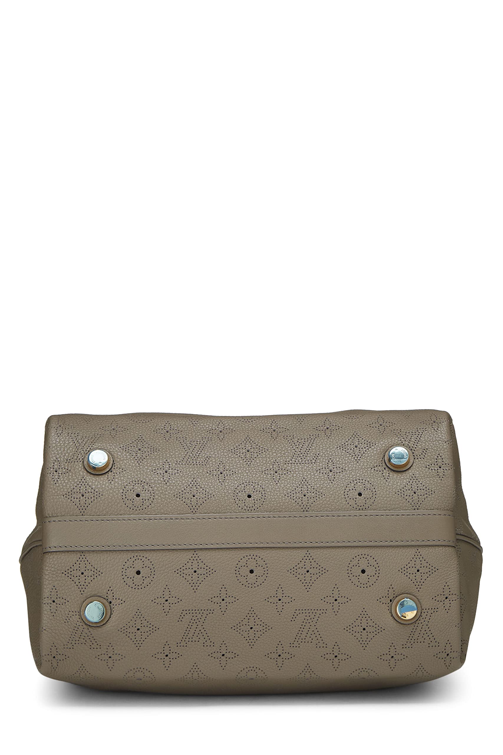 Louis Vuitton,  Grey Monogram Mahina Sevres PM, Grey