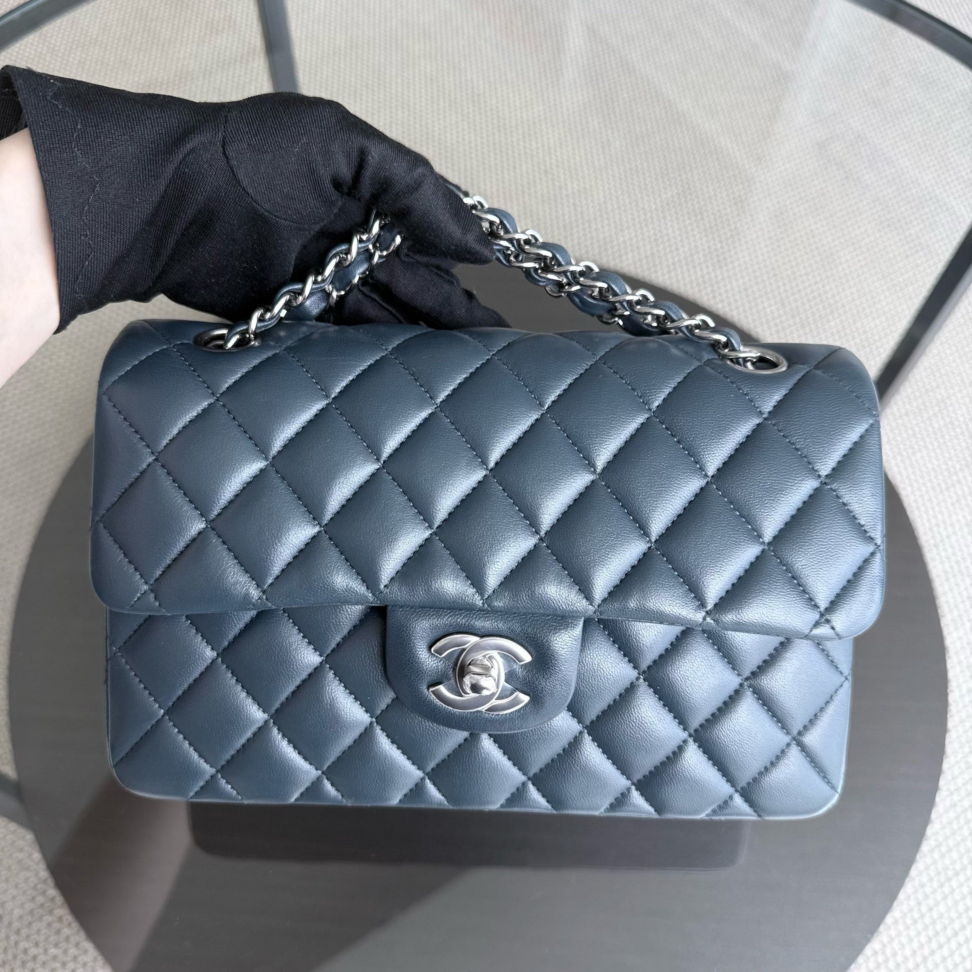Chanel Classic Flap Small - Lambskin 23CM Quilted Dark Blue Silver Hardware Series 26
