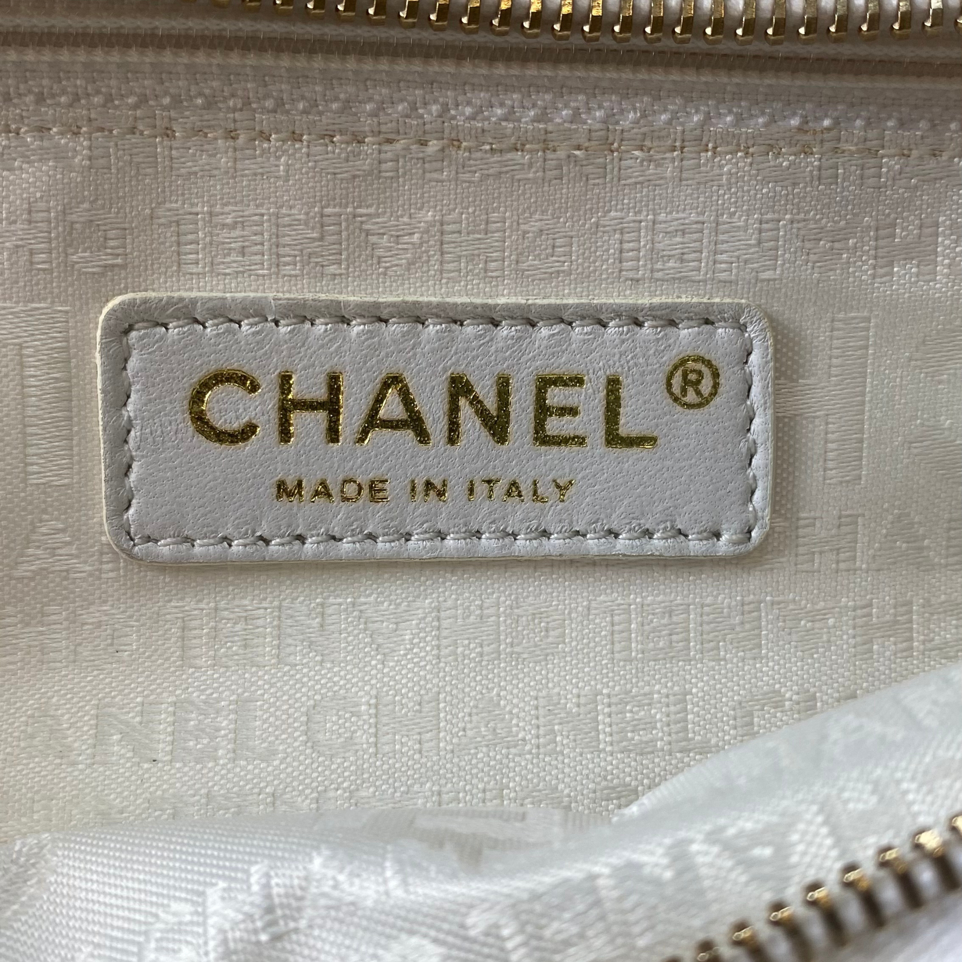 Chanel White Canvas Marshmallow handbag bag